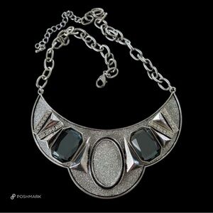 💖 Stunning Crystal Necklace 💖